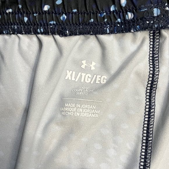 NWT - Under Armour Men’s Training Shorts - Size XL - Picture 9 of 10